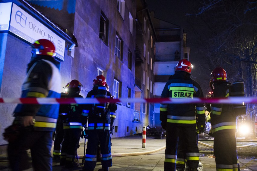 Kraków. Pożar kamienicy przy Królewskiej, jedna osoba nie żyje