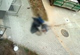 Samobójstwo przed szpitalem w Białymstoku. Mężczyzna skoczył z dachu (zdjęcia)