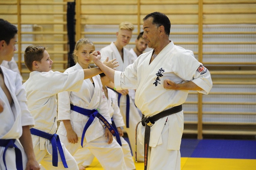 Przedstawiciele Klubu Karate Morawica wzięli udział w...