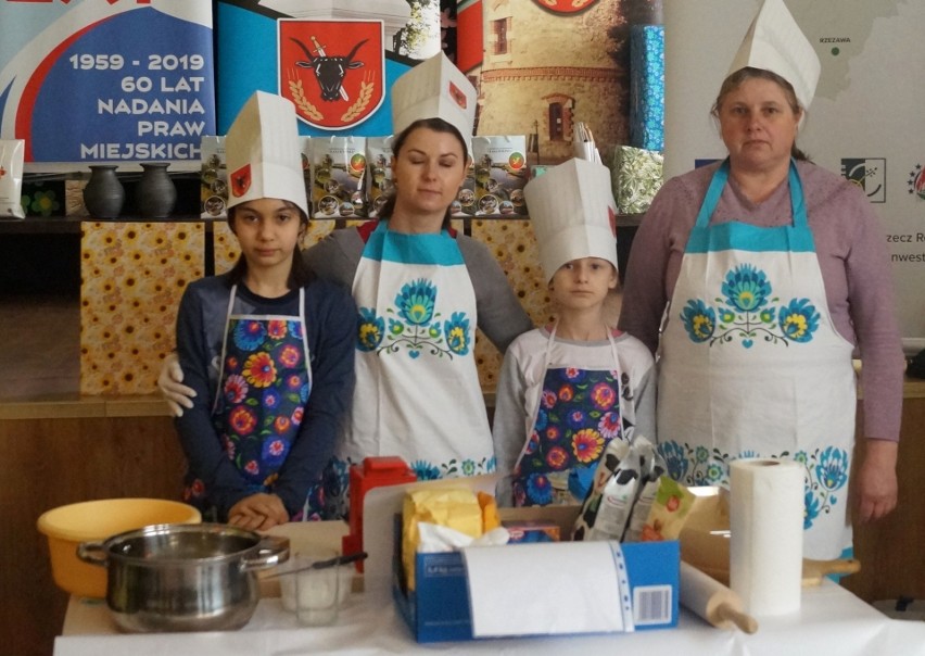 Kulinarne Donosy, czyli... gospodynie ziemi kazimierskiej już stroją się do Wielkanocy [ZDJĘCIA]