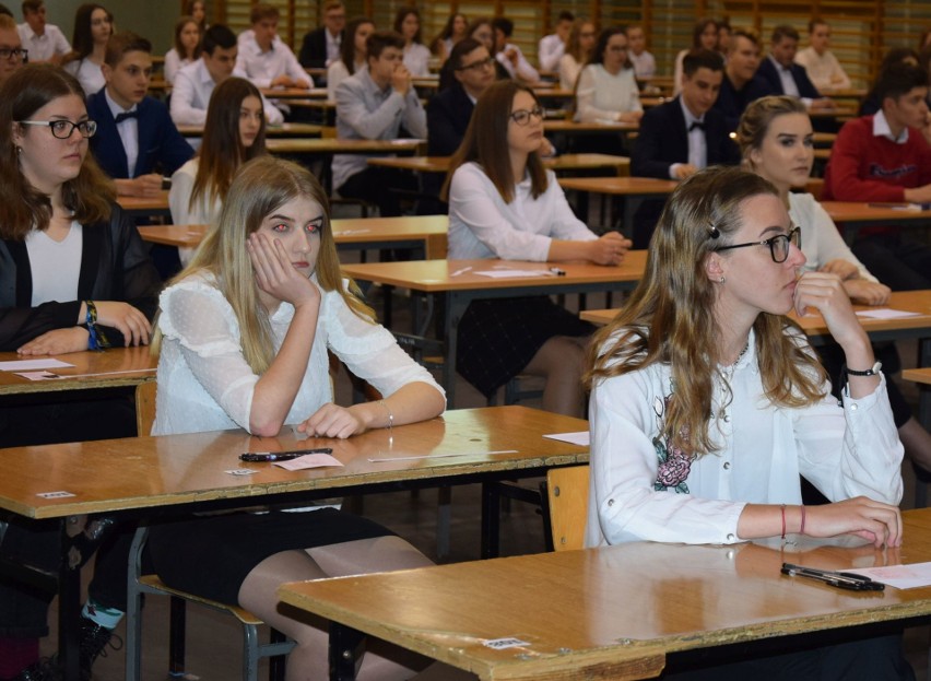 Egzamin gimnazjalny w Zespole Szkół nr 5 w Ostrołęce