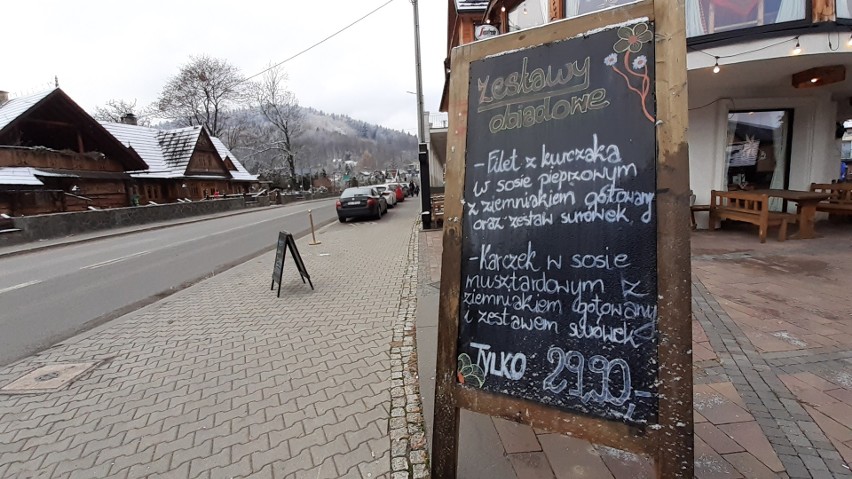 Ile więc trzeba zapłacić za obiad w miejscowości pod...