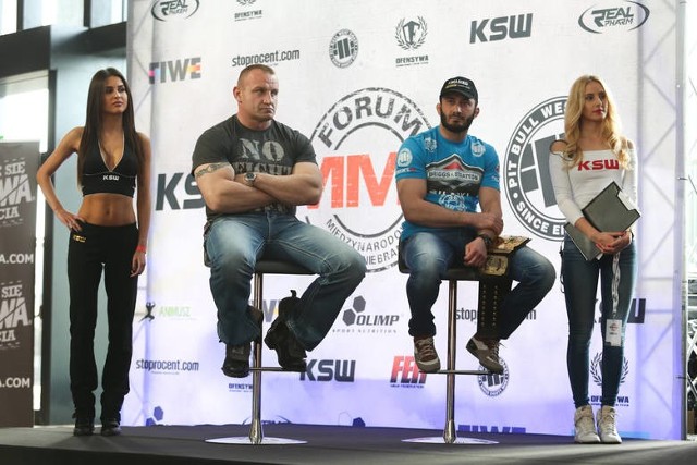 KSW 35 na żywo online. Transmisja gali TV PPV 27.05.2016. Gdzie oglądać? Gdzie dostępny stream TV? Khalidov, Pudzianowski, Materla