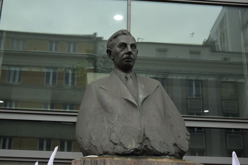 133. rocznica urodzin Eugeniusza Kwiatkowskiego, budowniczego Gdyni. Mieszkańcy pamiętają o legendarnym wicepremierze