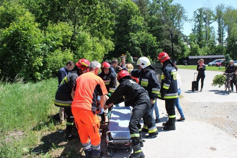 Wypadek w Pilikach. W zderzeniu trzech pojazdów rannych...