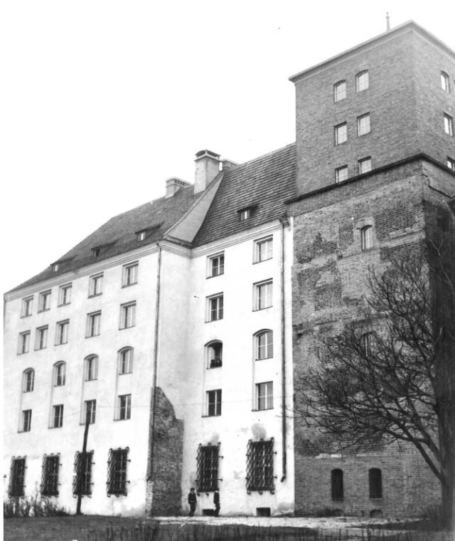 Odbudowana część zamku w Brzegu. 11 grudnia 1974 r.