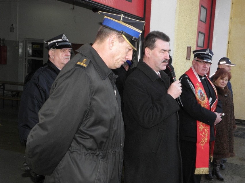 ŻNIN. Strażacy zawodowi dostali pojazd za milion złotych