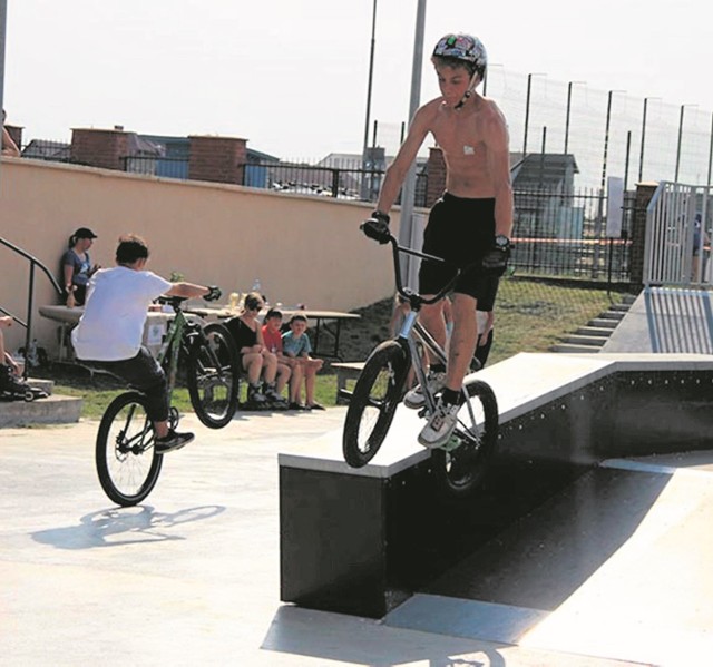 Skatepark w Wolinie otwarty jest w godzinach 7-22. Użytkownicy powinni pamiętać, że nie na każdym rowerze można tam wjechać