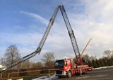 L'échelle de 40 mètres du camion de pompiers s'est cassée en deux !  Les pompiers le retirent de l'utilisation, Wrocław est-il sûr ?