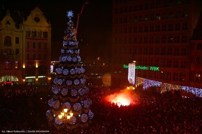 Wrocław: Noworoczny pokaz ogni sztucznych [ZDJĘCIA]