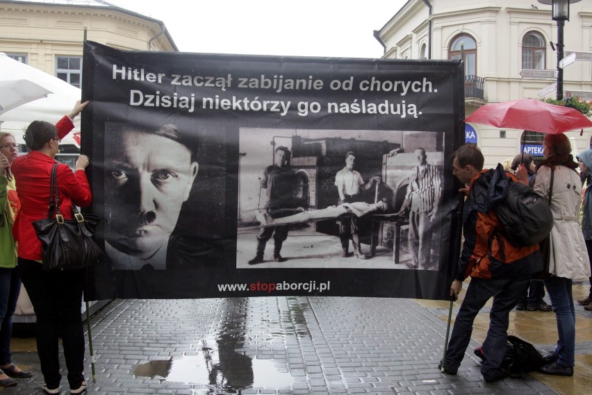 Fundacja Pro-Prawo pikietowała w Lublinie przeciwko aborcji