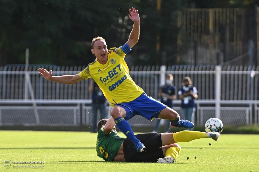 GKS Jastrzębie - Arka Gdynia (28.08.2020). Żółto-niebiescy zwyciężyli różnicą czterech bramek potwierdzając tylko swoje aspiracje 