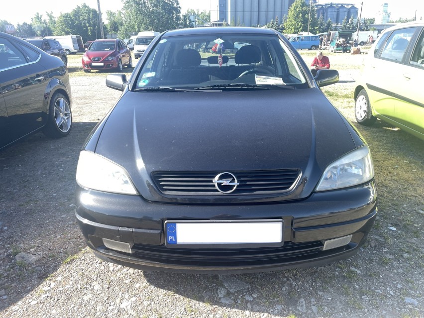 Opel Astra, benzyna, moc 100 KM, typ silnika 1,6, rok...