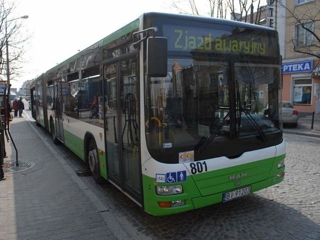 22-latek zaatakował kontrolera w autobusie