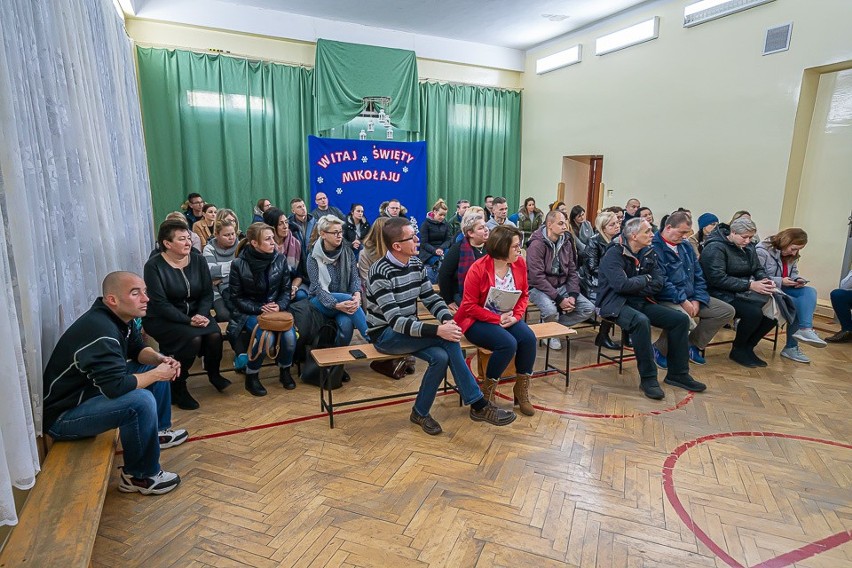 Rodzice dzieci uczących się w Szkole Podstawowej nr 1...