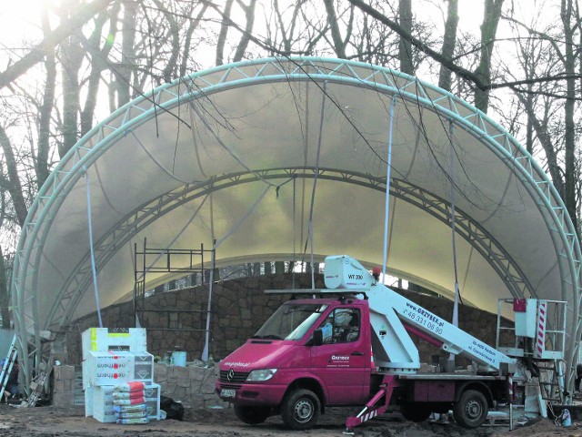 Nowa muszla koncertowa została wybudowana w parku Kościuszki.