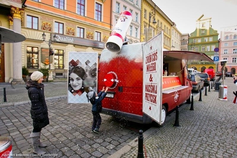 Wrocław: Darmowe gofry za jeden miły gest (ZDJĘCIA)