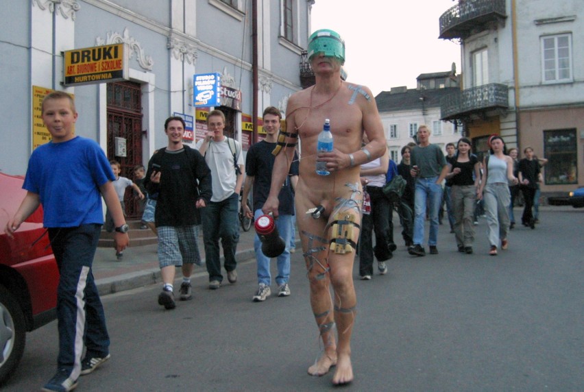 Najbardziej szokujące performance podczas Festiwalu Sztuki...