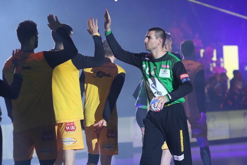 Vive Tauron Kielce po horrorze wygrał z Veszprem i zwyciężył w Lidze Mistrzów