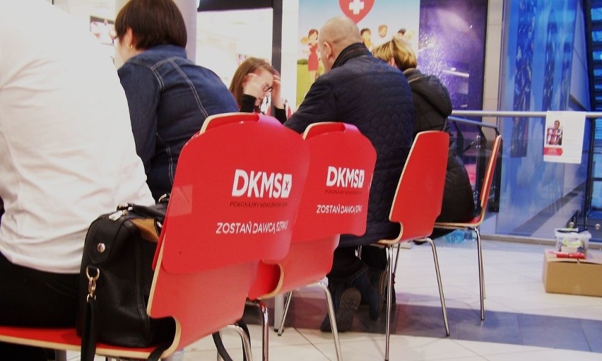 Rybnik: Dni dawcy szpiku w Focusie. Pomagała młodzież z...