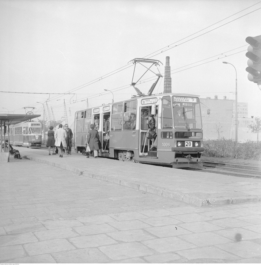 21 lipca 1953 roku minister gospodarki komunalnej Feliks...