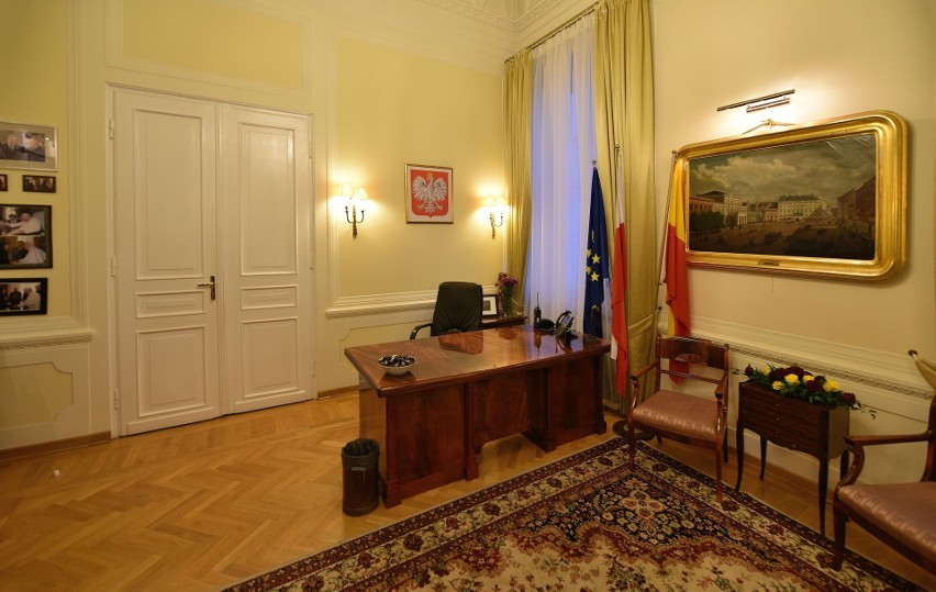 Gabinet prezydenta w pałacu Komisji Rządowej Przychodów i...