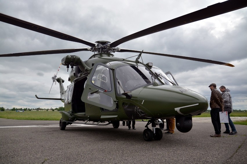 AW149 prezentował się w Świdniku. W tym czasie związkowcy protestowali w Warszawie (ZDJĘCIA, WIDEO)