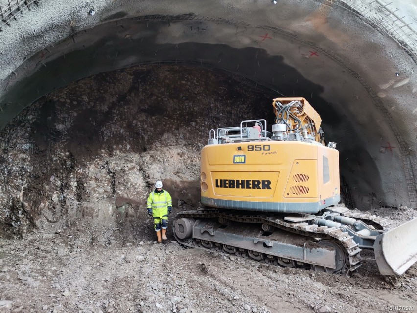 Budowa tunelu drogi ekspresowej S3 na Dolnym Śląsku,...