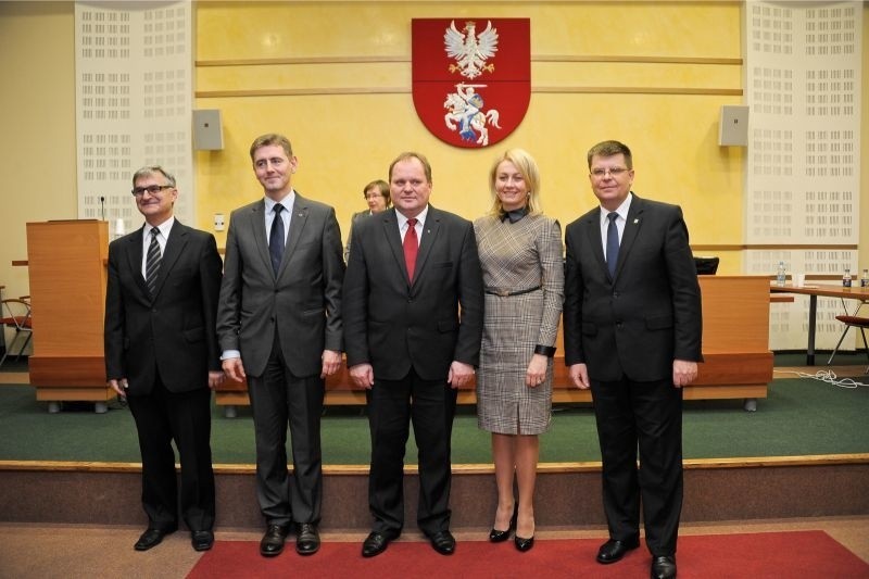 Pieniądze, domy i kredyty marszałków. Majątek marszałka i wicemarszałków