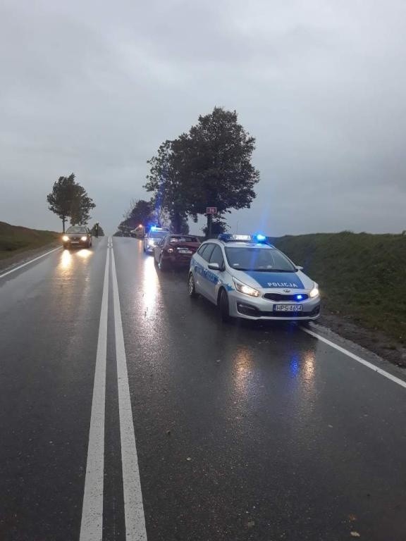 Wypadek na krajowej trasie w Piórkowie. Jedna osoba ranna
