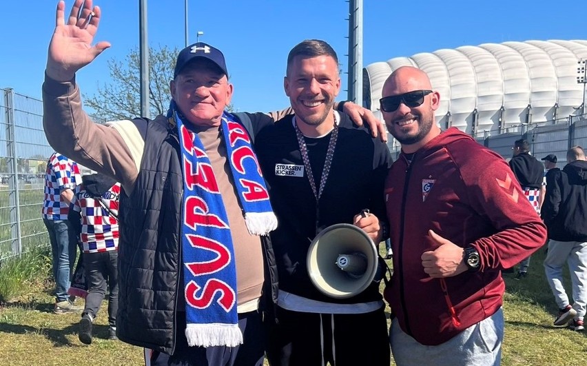 Lukas Podolski na meczu Górnika Zabrze w Poznaniu z Lechem.