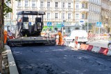 Trwa remont placu Zwycięstwa w Szczecinie. Prace będą trwać do środy [ZDJĘCIA]