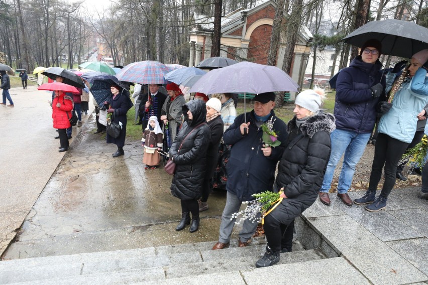 Niedziela Palmowa w Piekarach Śląskich. Aktorzy odegrali...