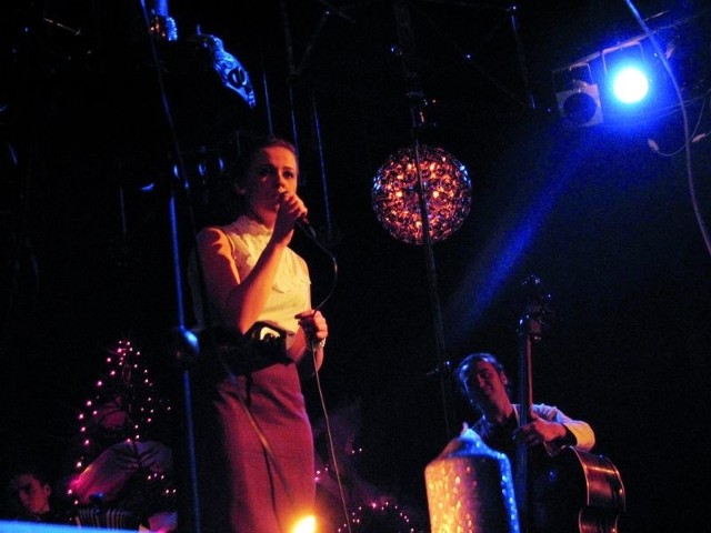 Próbkę możliwości wokalnych Ani Klejps (na zdjęciu) i Piotrka Karpieni mogliśmy usłyszeć podczas koncertu kolęd w ECK