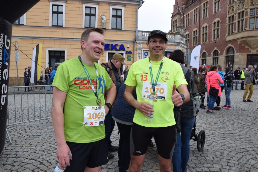 II Tarnogórski Półmaraton: Ponad 300 osób pobiegło dla Asi