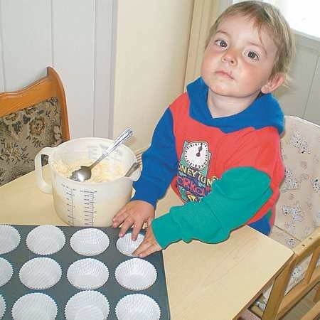 To dwuletni syn pani Donaty, który bardzo lubi mufinki