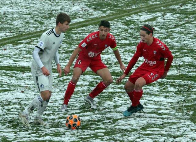 Górnik Zabrze w CLJ pokonał Legię Warszawa Zobacz kolejne zdjęcia. Przesuwaj zdjęcia w prawo - naciśnij strzałkę lub przycisk NASTĘPNE