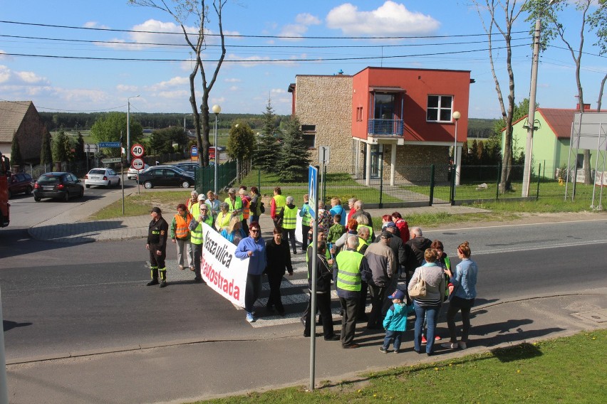 Protest mieszkańców w Mierzęcicach