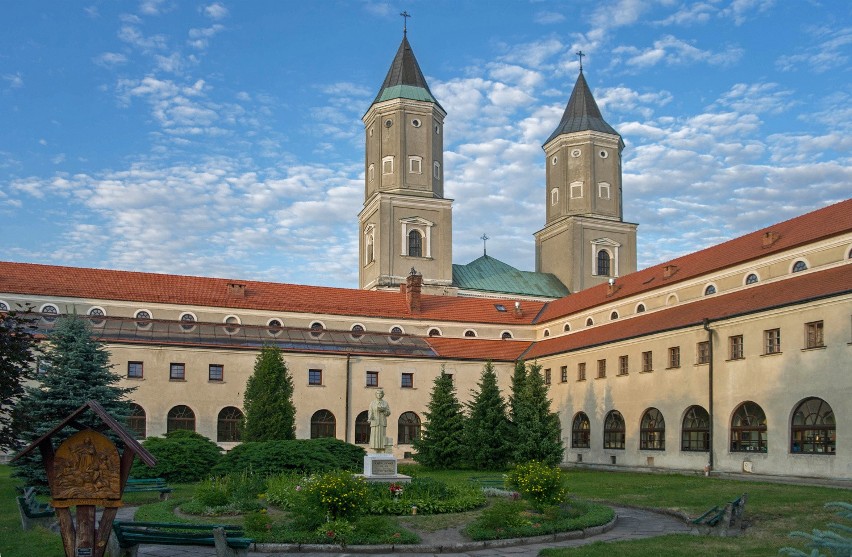 Kościół pw. św. Mikołaja Bpa i św. Stanisława Bpa,...