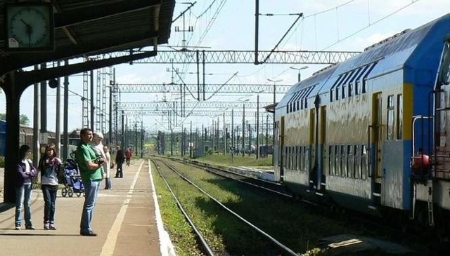Przewozy Regionalne nadal będą odpowiadać za transport kolejowy w naszym regionie.