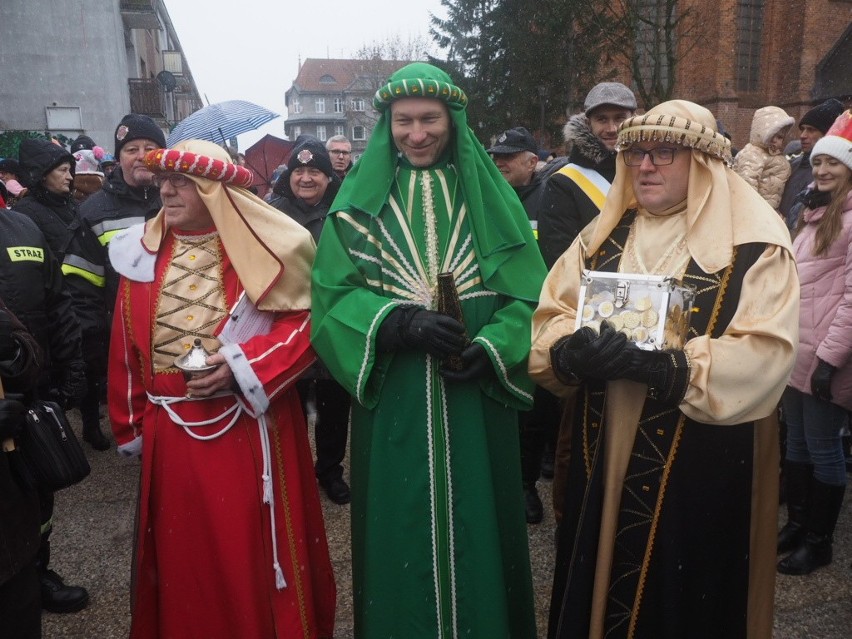 Orszak trzech króli na ulicach Koszalina                            