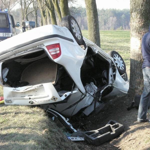 W miejscowości Kuzki trzy kilometry od Włoszczowy doszło do tragicznego w skutkach wypadku.