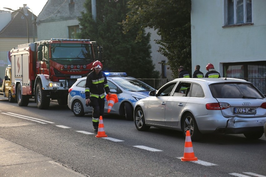 Wypadek na ul. Wróblewskiego w Opolu. 21-latka dostała mandat [ZDJĘCIA] 