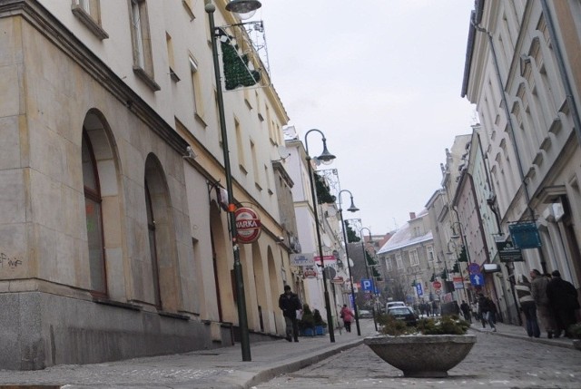 Radny Ociepa proponuje, aby najpierw zamknąć ulicę Osmańczyka.