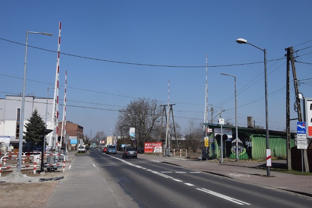 Przejazd kolejowy na ul. Jankego w Katowicach-OchojcuZobacz kolejne zdjęcia. Przesuwaj zdjęcia w prawo - naciśnij strzałkę lub przycisk NASTĘPNE