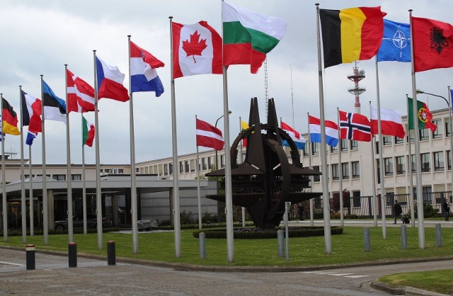 W Belgii zatrzymano osoby podejrzane o przygotowywanie zamachów terrorystycznych, w tym na budynki NATO. Kim są zatrzymani?