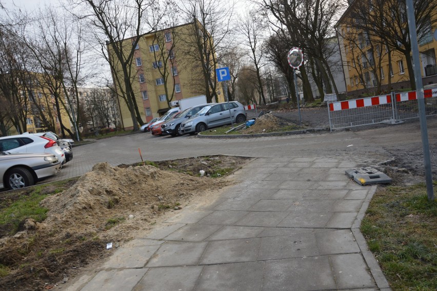 Skawina. Na początku przyszłego tygodnia skończą się utrudnienia na ul. Wesołej. Firma wznowi prace przerwane przed świętami Bożego Narodzen