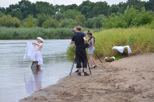 Jedna ze scen filmu była kręcona nad Pilicą. Efekty pracy aktorów amatorów i ekipy będzie można zobaczyć już niedługo.