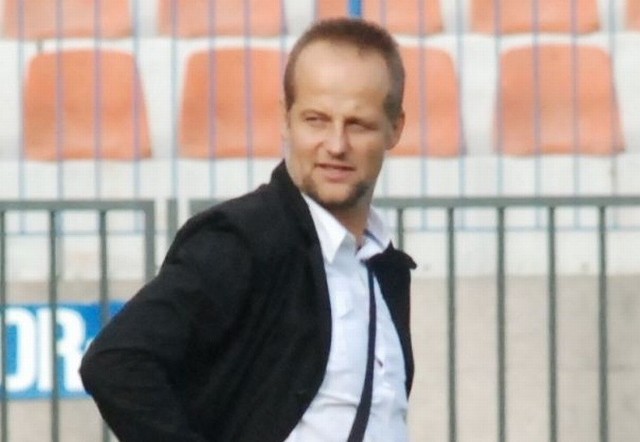 Podopieczni trenera Andrzeja Deca doznali trzeciej porażki z rzędu, przegrywając w Suchedniowie z Orliczem.