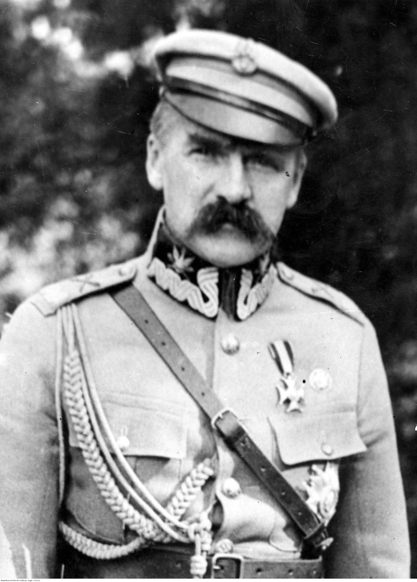 Józef Piłsudski był miłośnikiem zwierząt. Jego ulubiona...